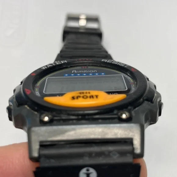 Armitron vintage digital watch, 40/6531, new battery, rubber strap